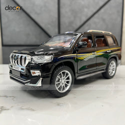 Toyota Land Cruiser TX With Smoke