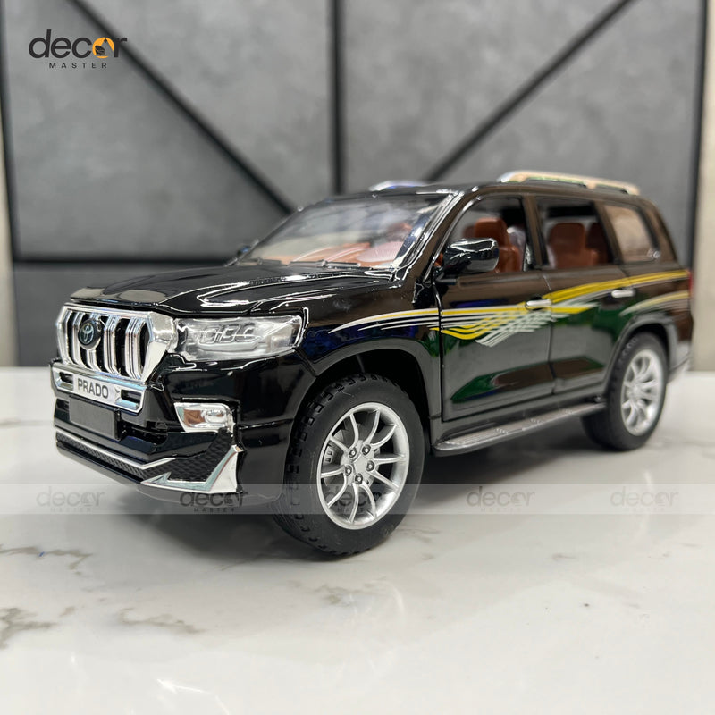 Toyota Land Cruiser TX With Smoke