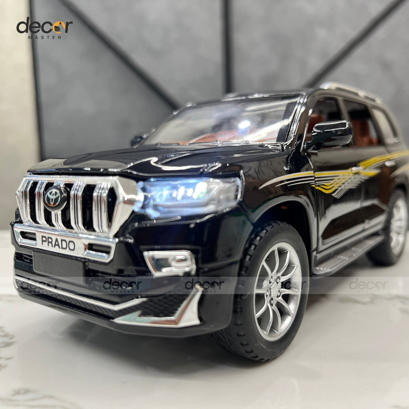 Toyota Land Cruiser TX With Smoke