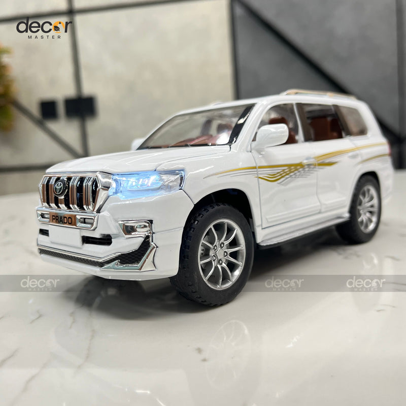 Toyota Land Cruiser TX With Smoke