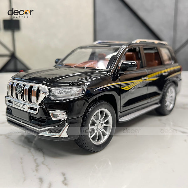 Toyota Land Cruiser TX With Smoke