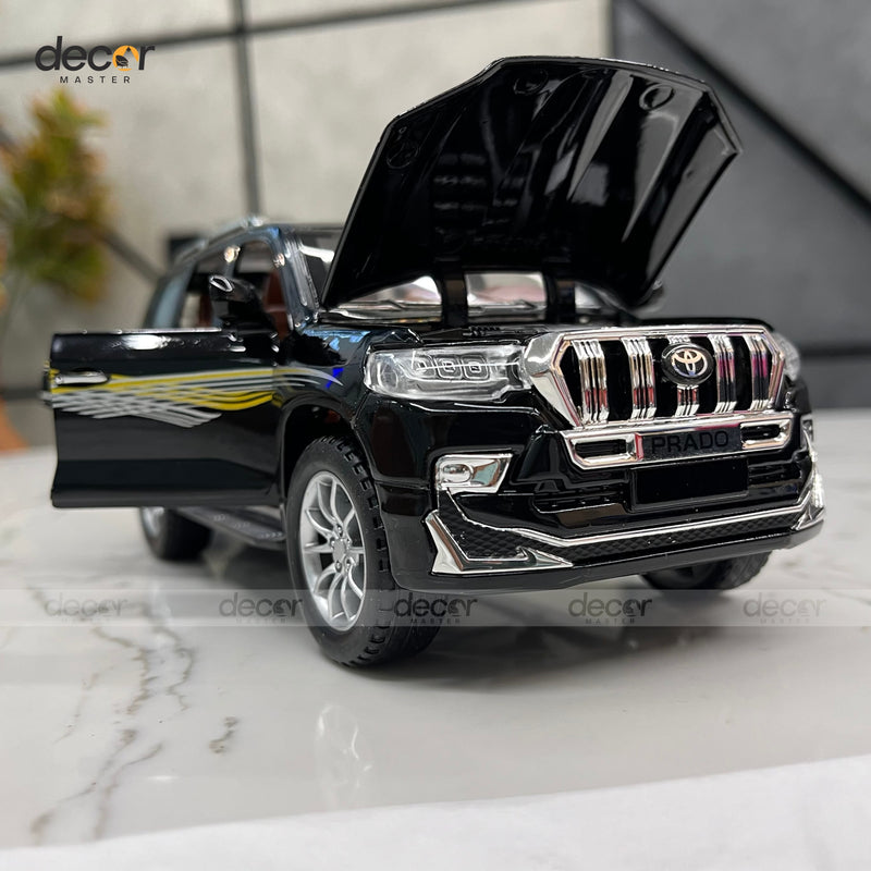 Toyota Land Cruiser TX With Smoke