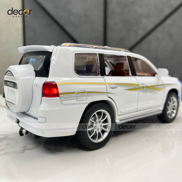 Toyota Land Cruiser TX With Smoke