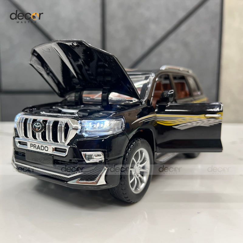 Toyota Land Cruiser TX With Smoke
